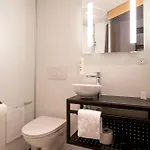 Hotel Cabinn Plus Esbjerg 3*