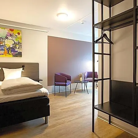 Cabinn Plus Esbjerg Отель Эсбьерг